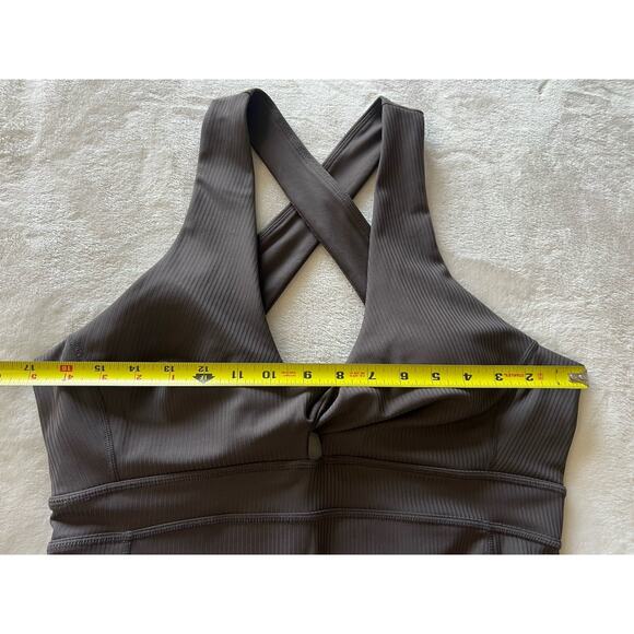 Fabletics Size XL Oasis Rib Twist Front 7/8 Jumpsuit In Taupe Slate - Picture 11 of 15